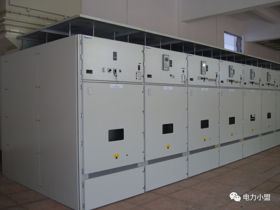 大約35kv高電壓開關柜！