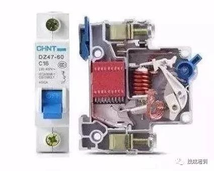 配電柜內部結構分析，一篇文章就足夠了！